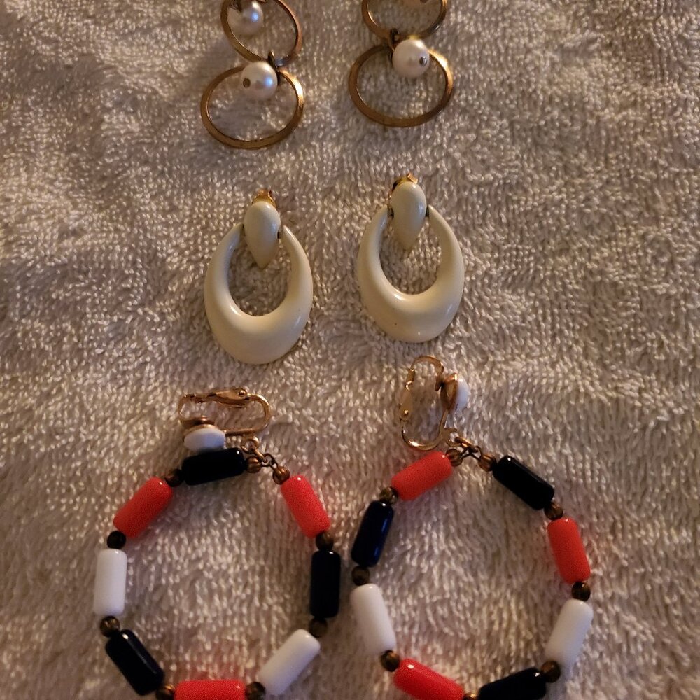 3 pairs of Earrings,  2 pair are pierced, 1pair clip on , Items# A-148,149,150